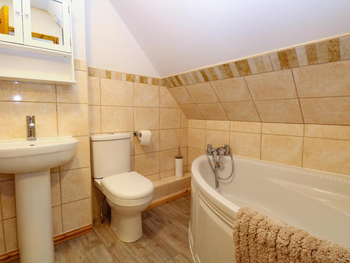 Lillies Pad Villa Тетфорд Екстериор снимка